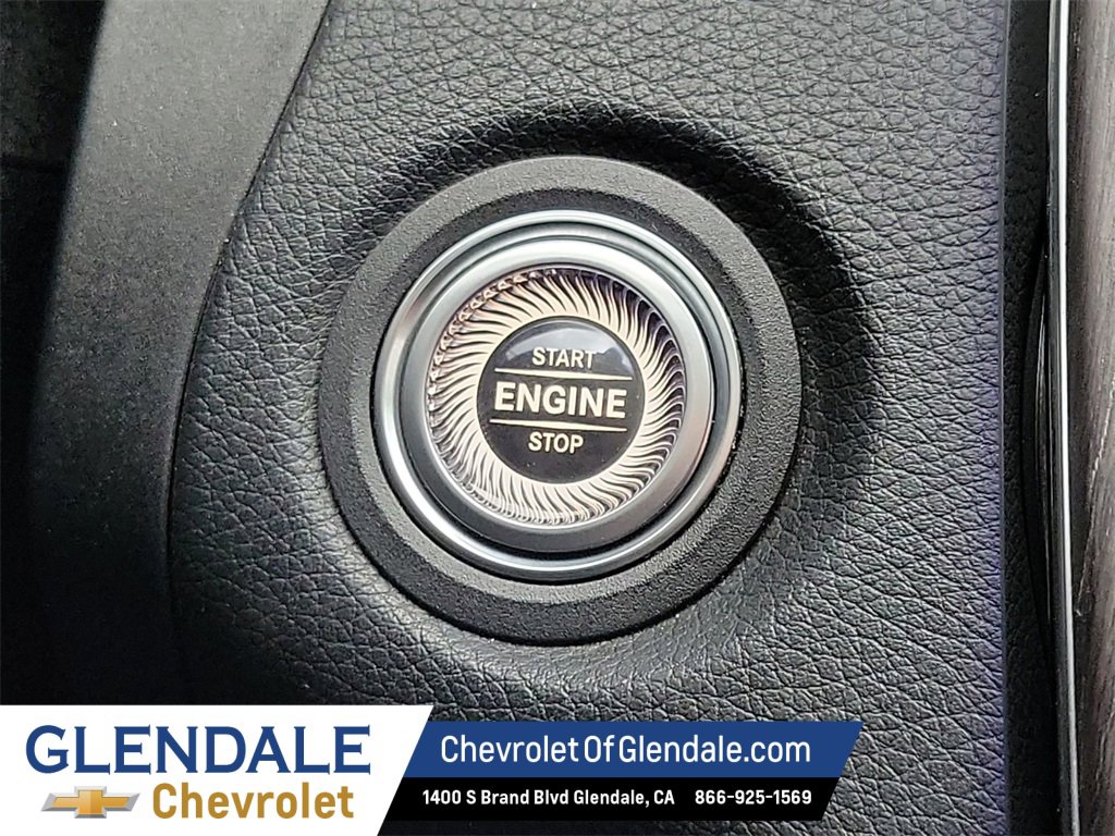 Used 2021 Mercedes-Benz C 300 Sedan w/ Premium Package image 35