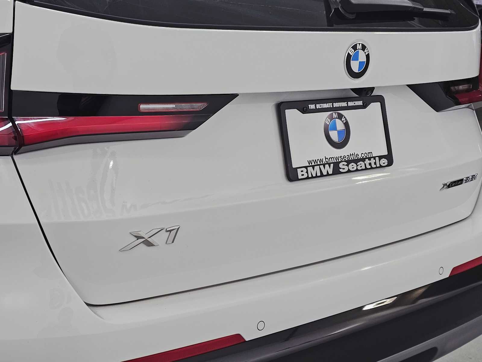 New 2026 BMW X1 xDrive28i AWD/4WD image 7