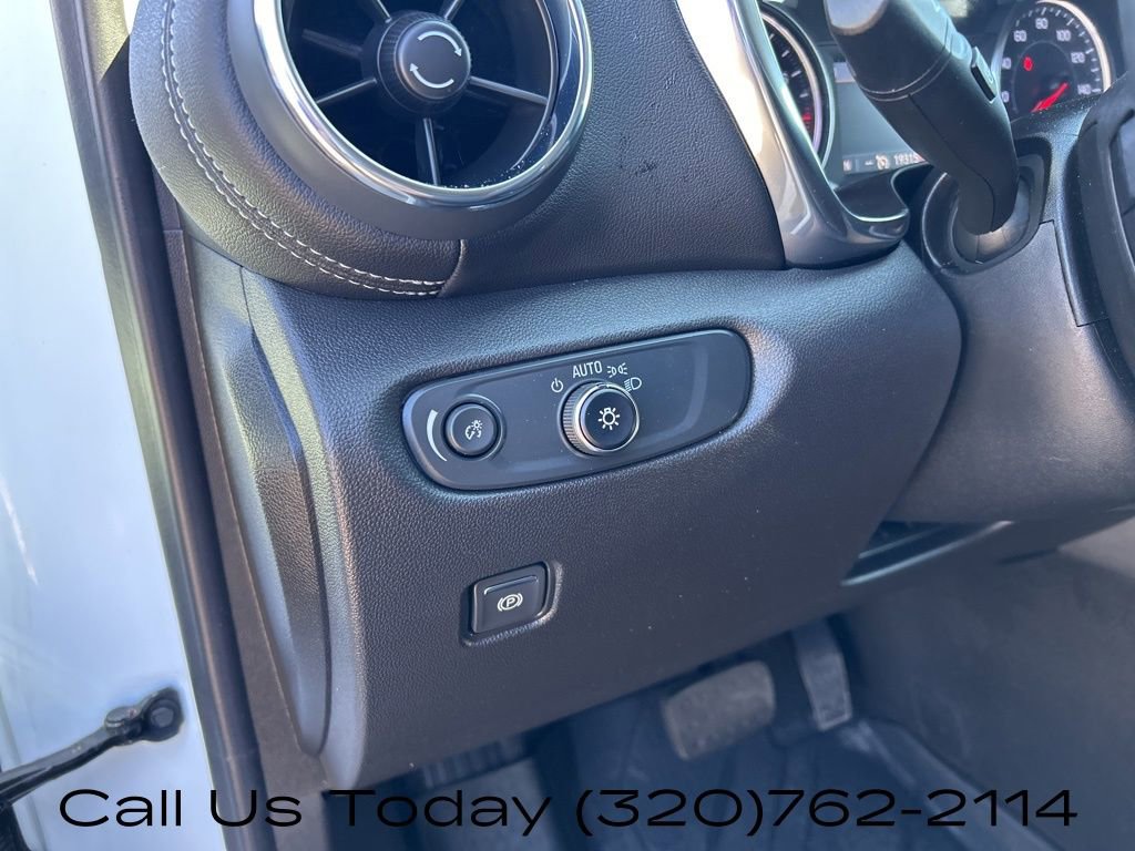 Certified 2024 Chevrolet Blazer LT w/ LPO, Black Grille Bar Package AWD/4WD image 19
