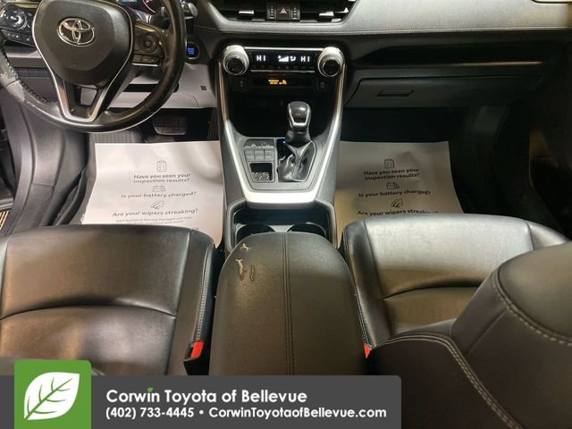 Used 2020 Toyota RAV4 XLE Premium image 18
