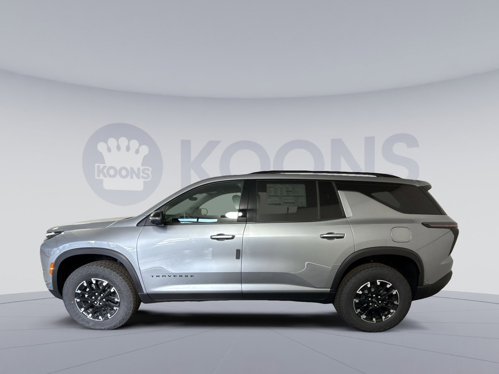 New 2026 Chevrolet Traverse Z71 w/ Enhanced Driving Package image 2