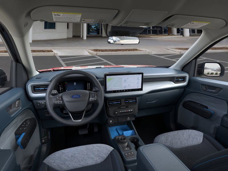 New 2025 Ford Maverick XLT w/ XLT Luxury Package image 9