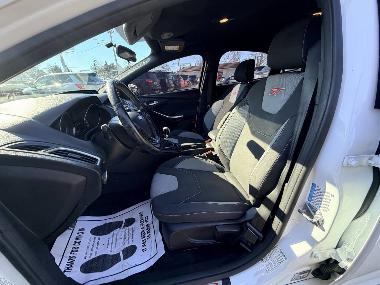 Used 2016 Ford Focus ST image 26