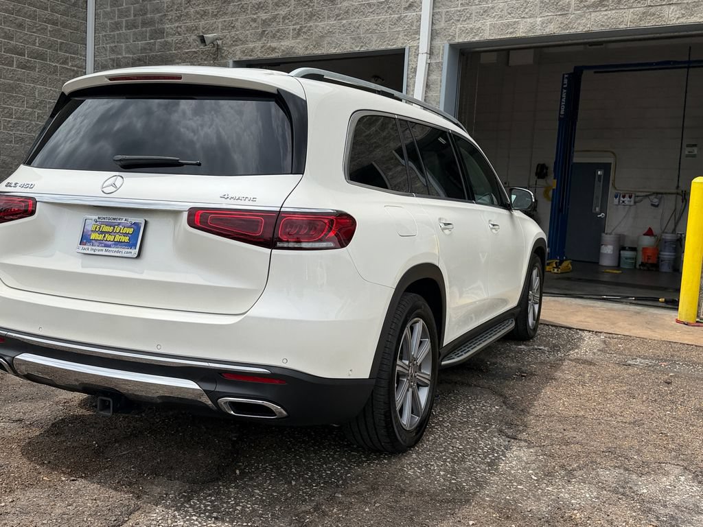 Used 2022 Mercedes-Benz GLS 450 4MATIC image 5