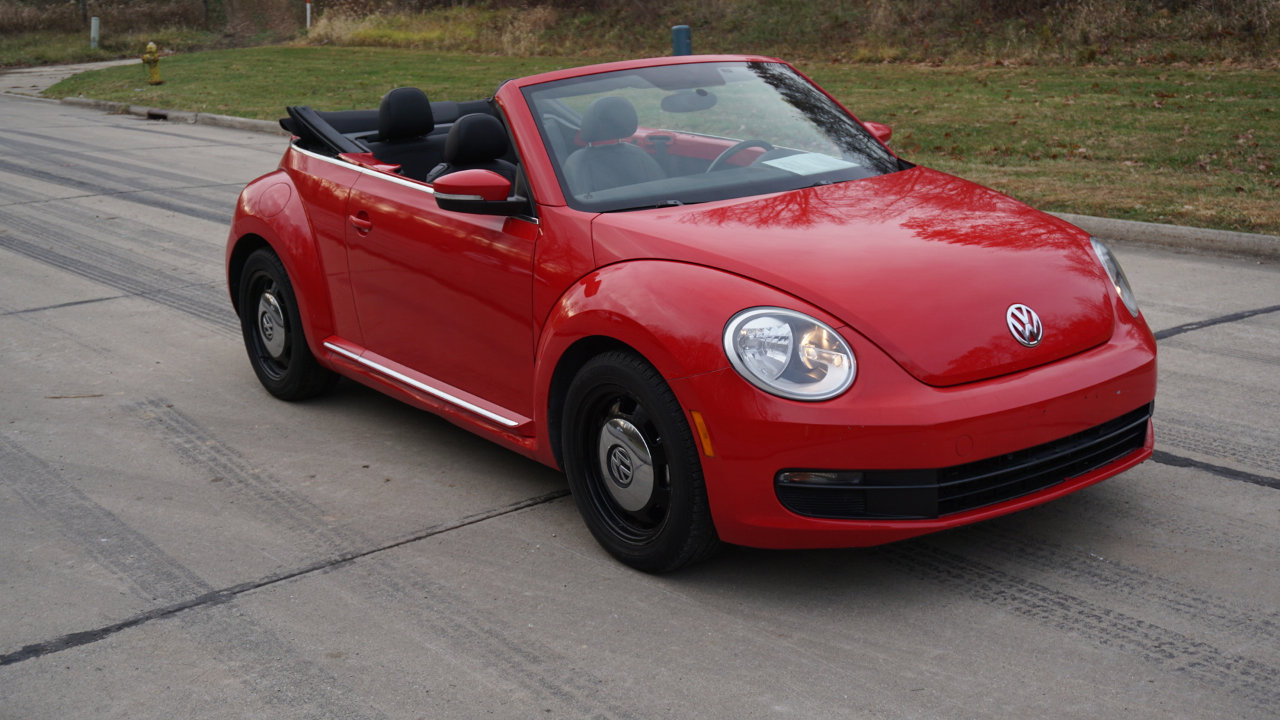 Used 2014 Volkswagen Beetle 2.5 image 7