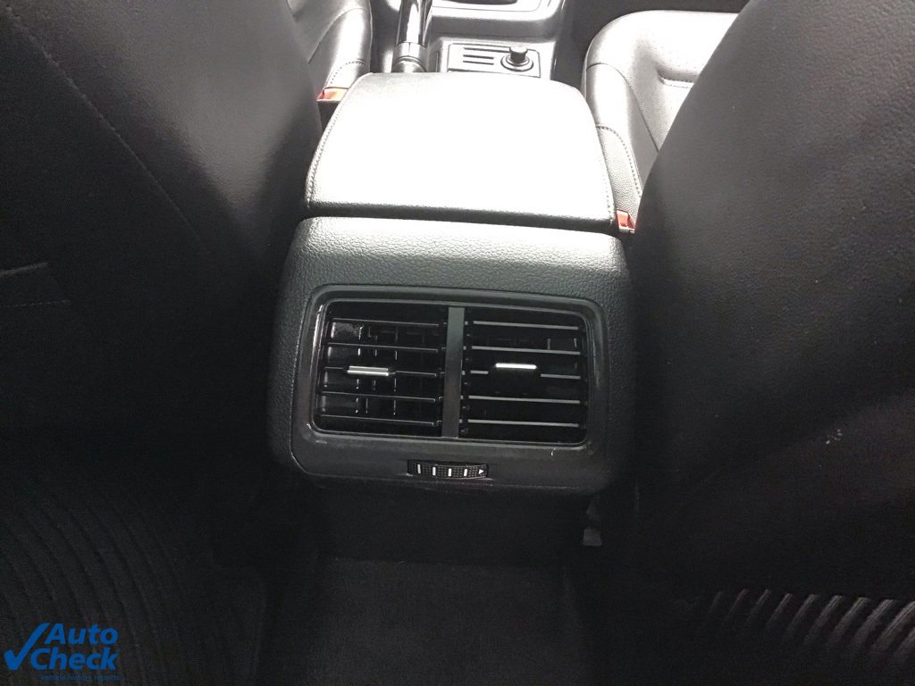 Used 2019 Volkswagen Golf Alltrack image 15