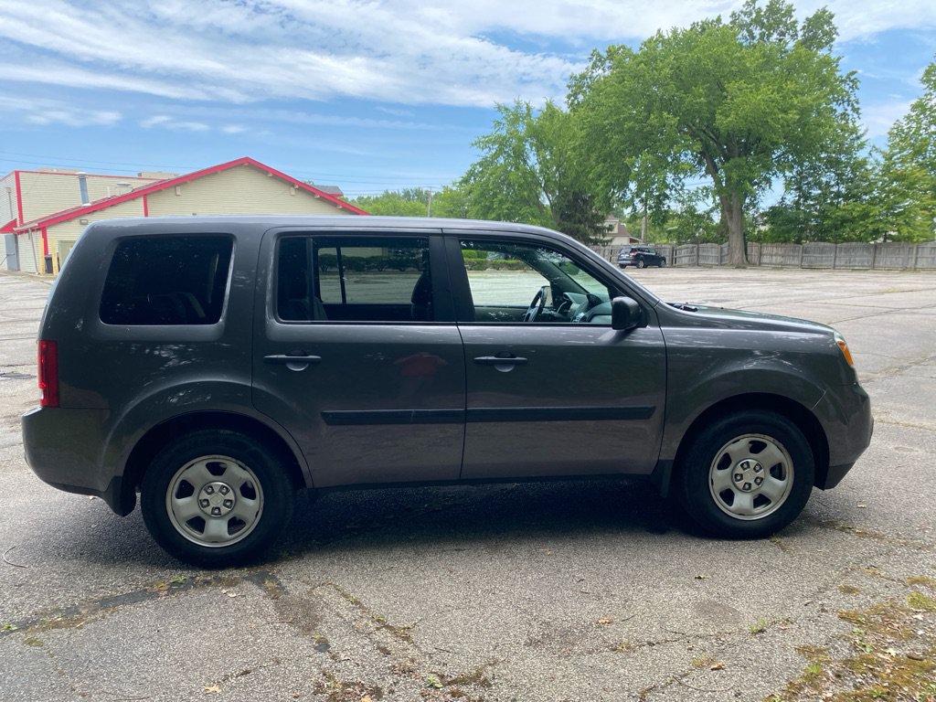 Used 2015 Honda Pilot LX image 6