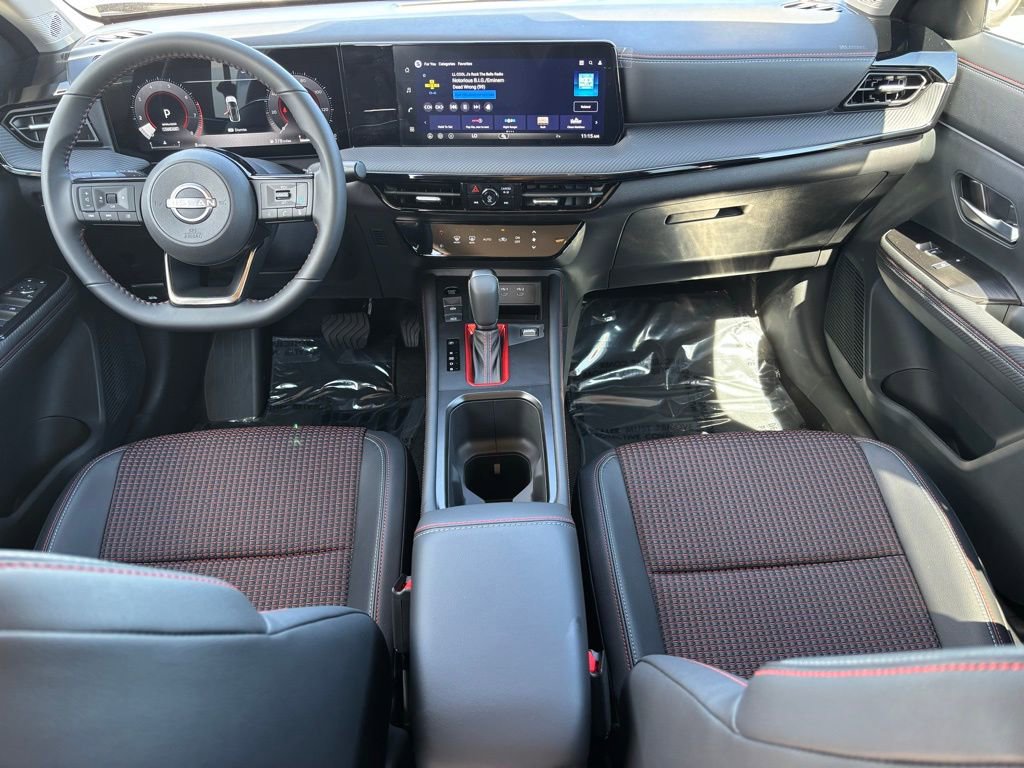 New 2026 Nissan Kicks SR FWD image 18