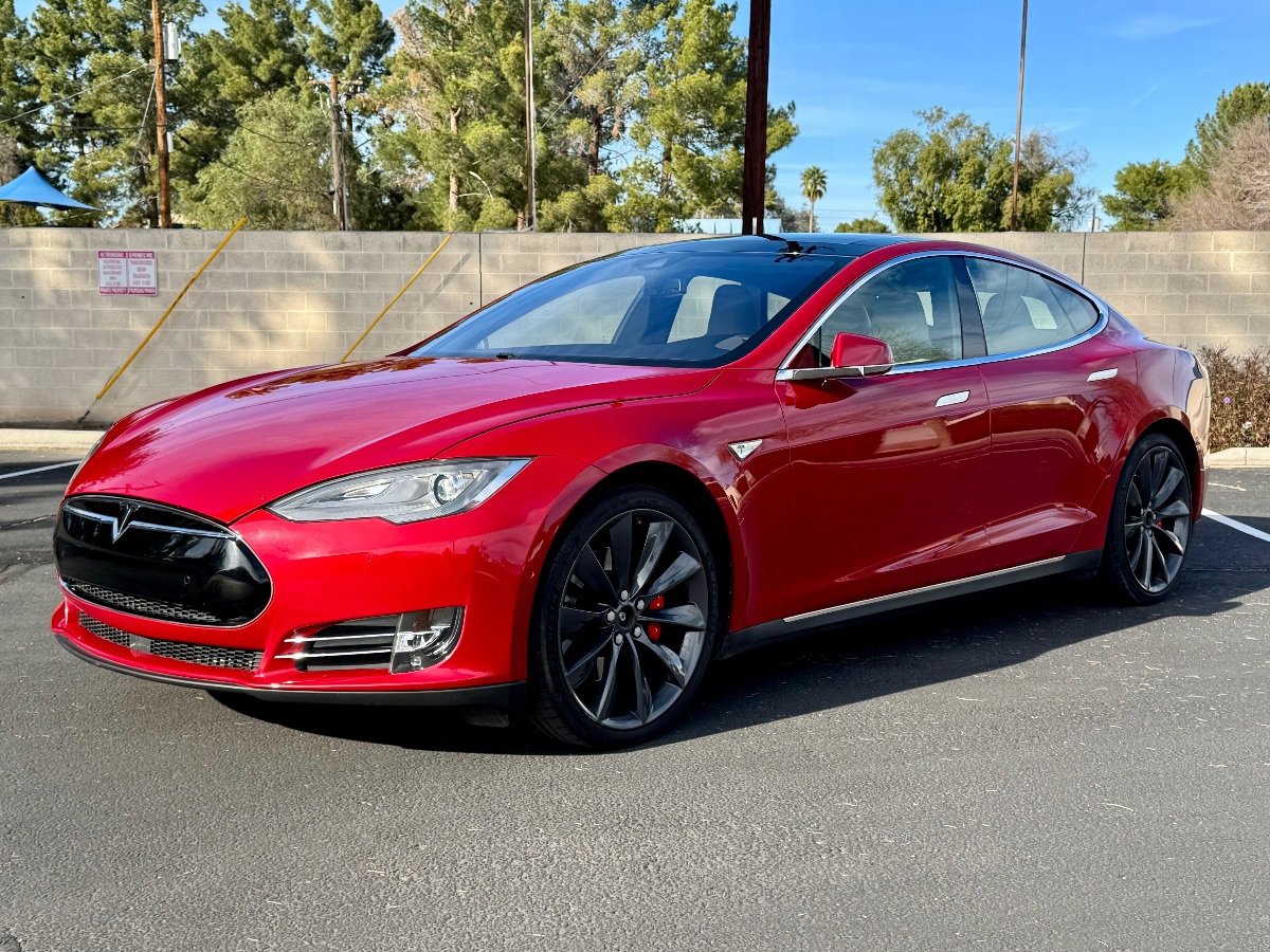 Used 2015 Tesla Model S P85D AWD/4WD image 2