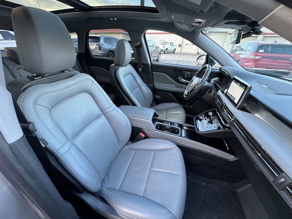 Used 2021 Lincoln Corsair Reserve w/ Equipment Group 201A AWD/4WD image 25