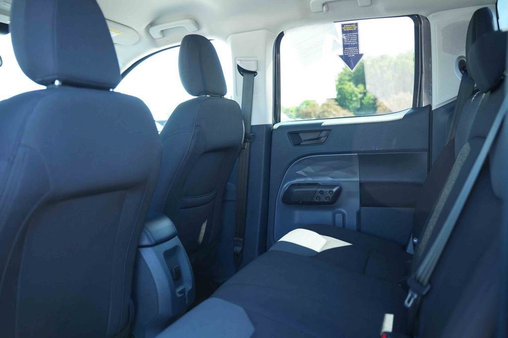 Used 2023 Ford Maverick XL FWD image 21