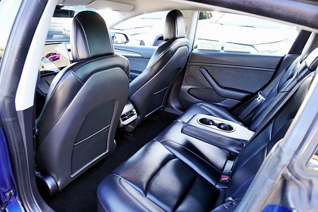Used 2022 Tesla Model 3 Long Range AWD/4WD image 18