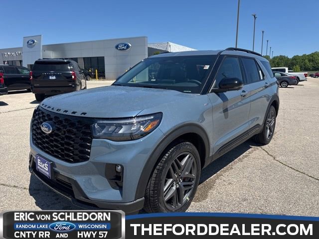 New 2026 Ford Explorer ST-Line