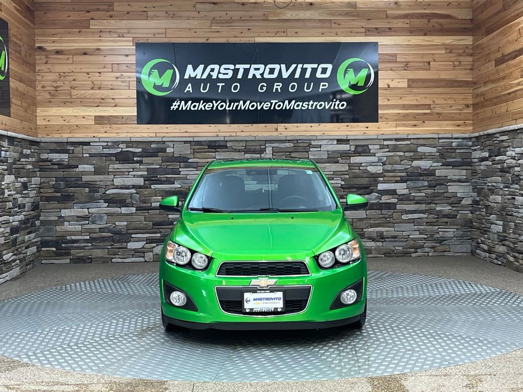Used 2015 Chevrolet Sonic LT FWD image 3