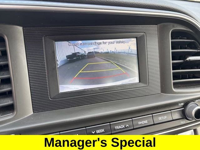 Used 2019 Hyundai Elantra SE w/ Cargo Package image 22