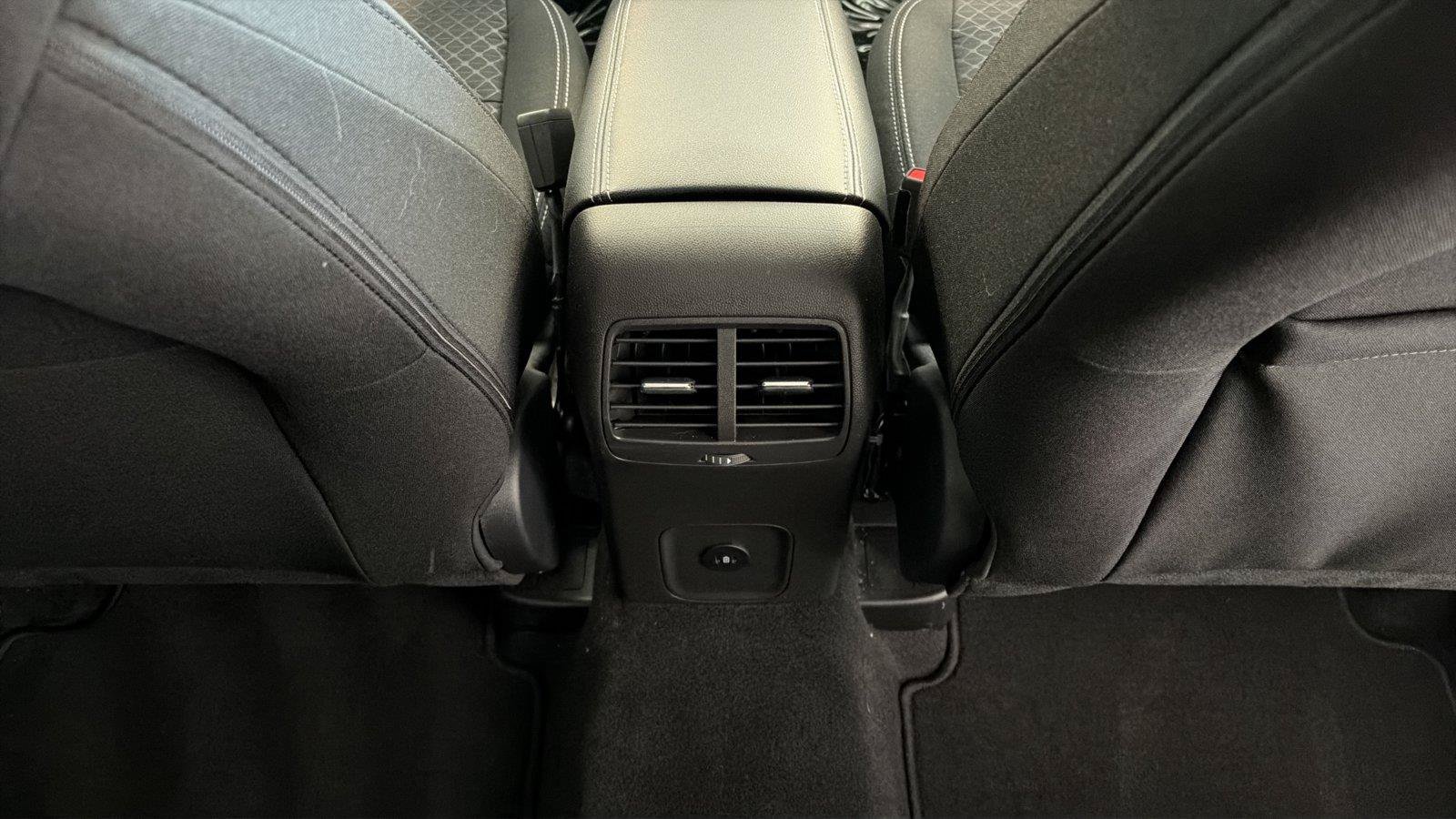 Used 2025 Ford Escape Active w/ Tech Pack #1 AWD/4WD image 22