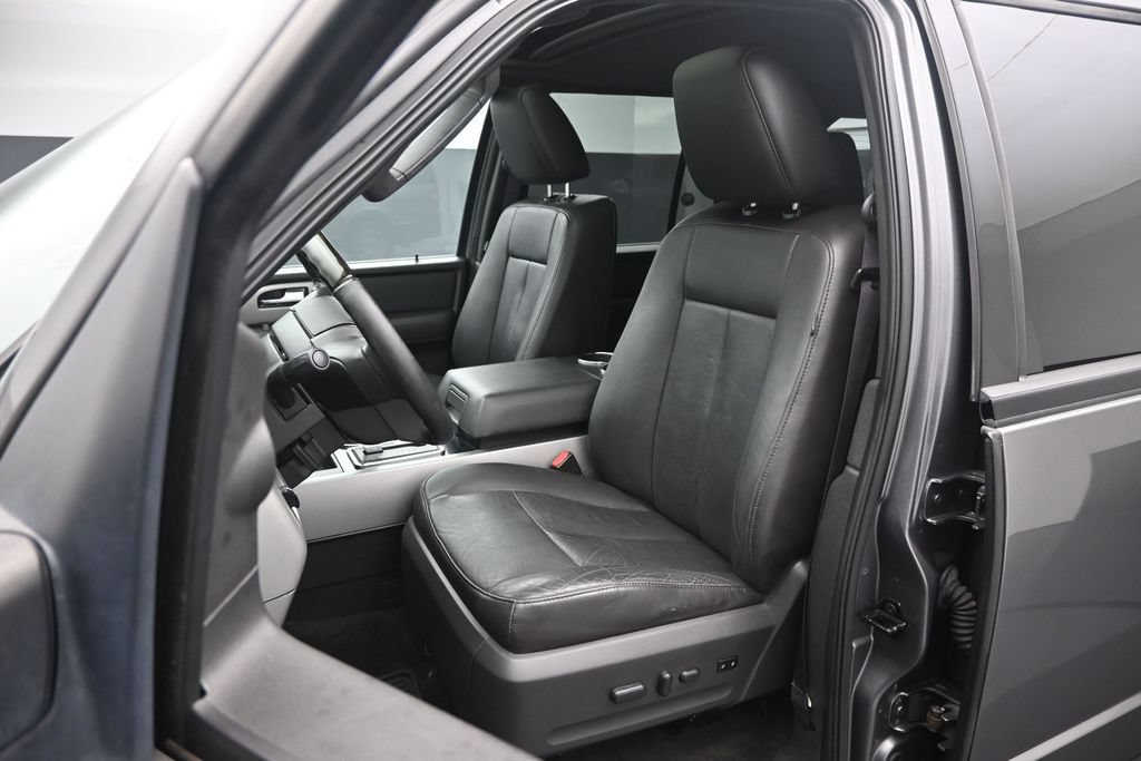 Used 2014 Ford Expedition EL Limited w/ Equipment Group 301A RWD image 8