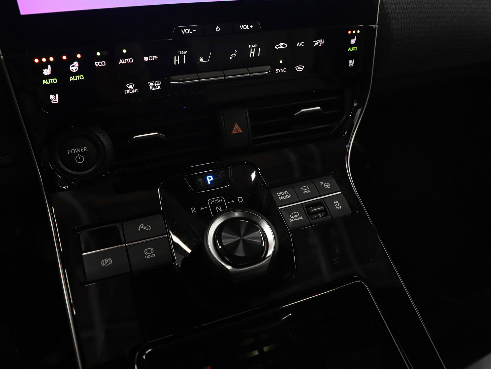 Used 2024 Subaru Solterra Touring w/ Touring Package image 23