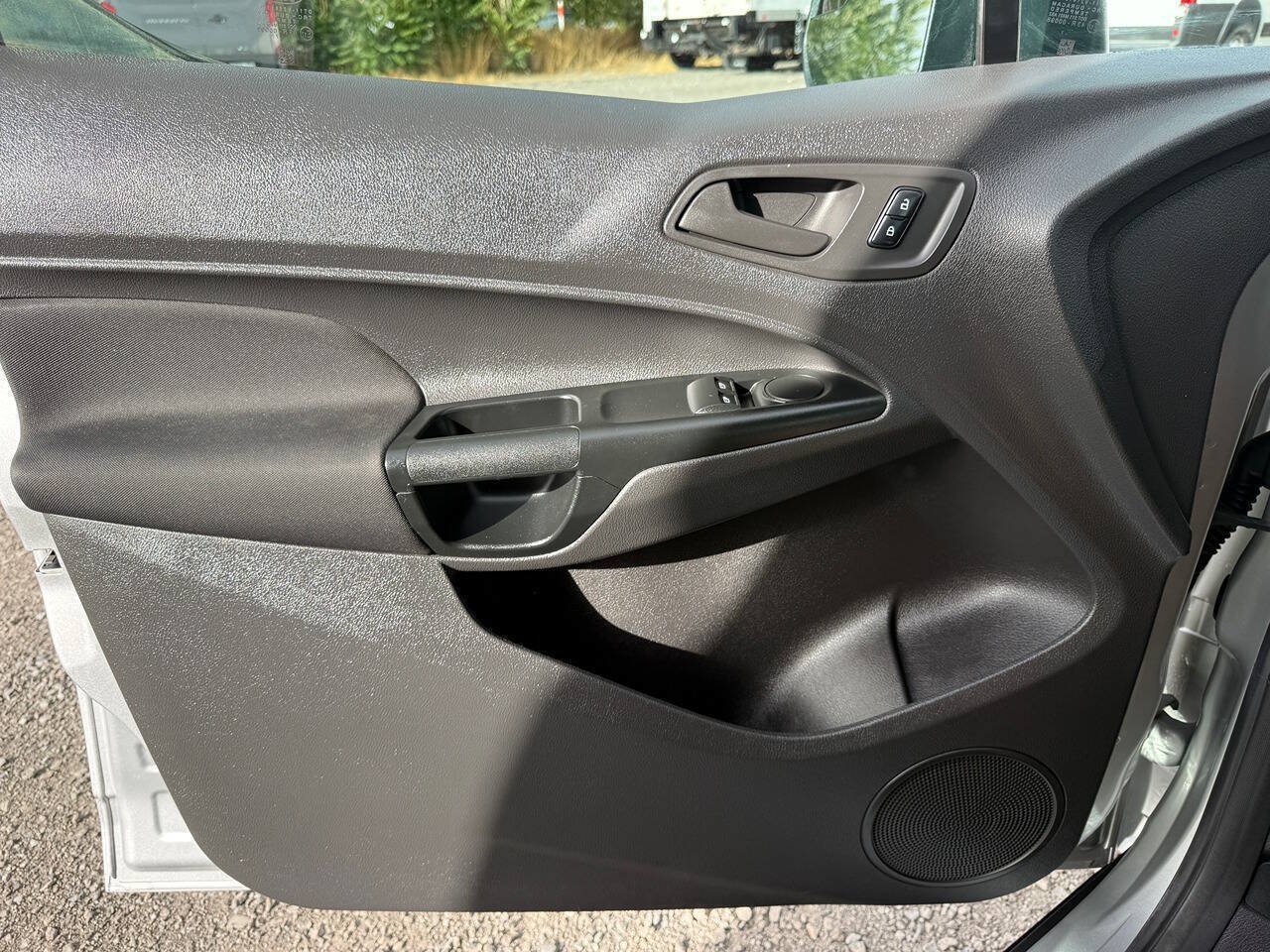 Used 2018 Ford Transit Connect XL FWD image 29