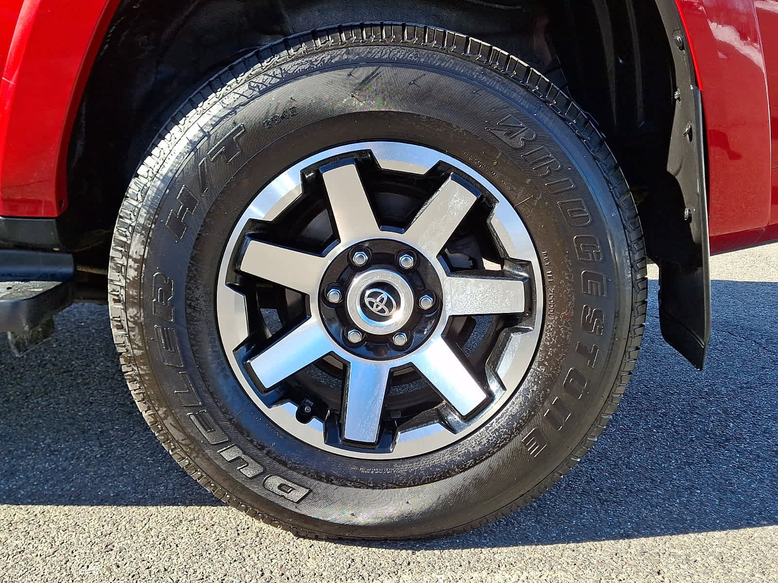 Certified 2024 Toyota 4Runner TRD Off-Road Premium image 8