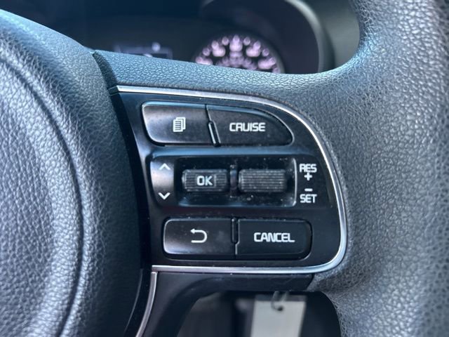 Used 2017 Kia Optima LX FWD image 16