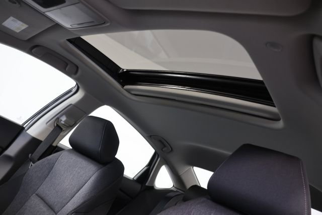 Certified 2025 Honda Accord SE image 18