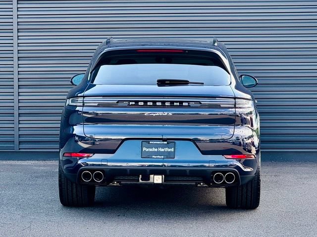 New 2026 Porsche Cayenne S AWD/4WD image 6