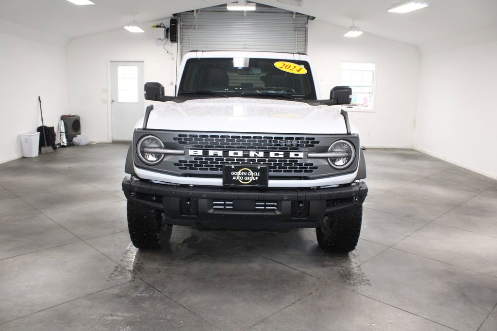 Used 2024 Ford Bronco Badlands image 3