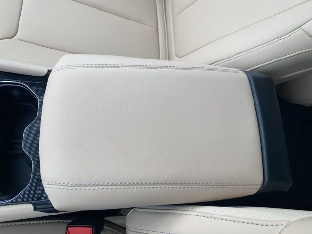 New 2025 Jeep Grand Cherokee L Limited image 32