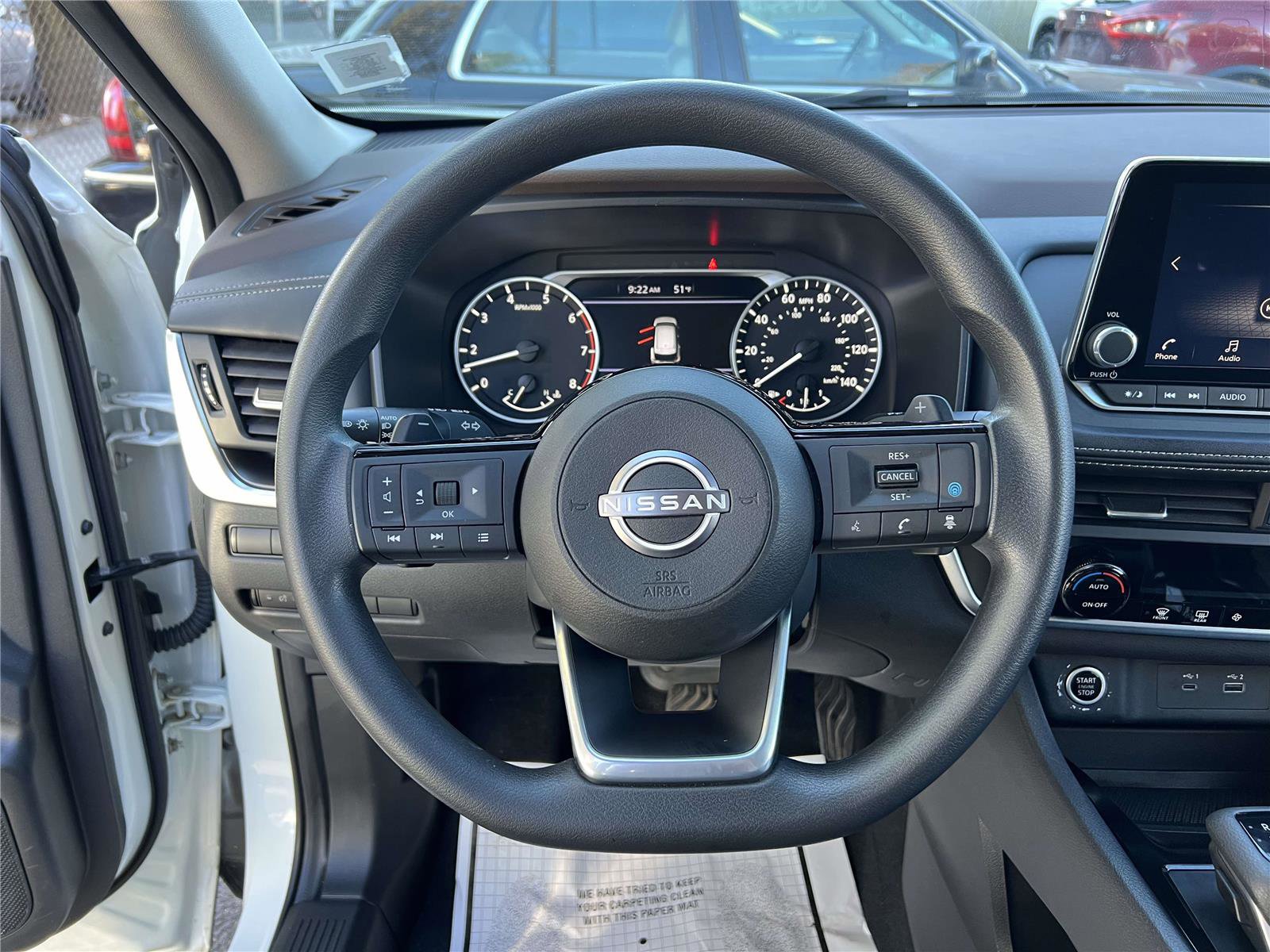 Used 2023 Nissan Rogue SV image 16