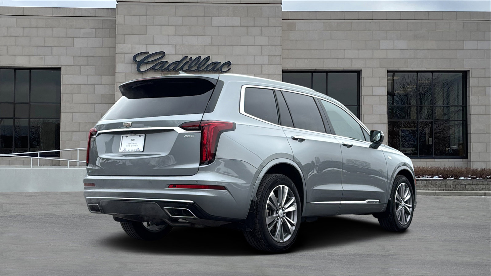 Certified 2024 Cadillac XT6 Premium Luxury w/ Technology Package image 3