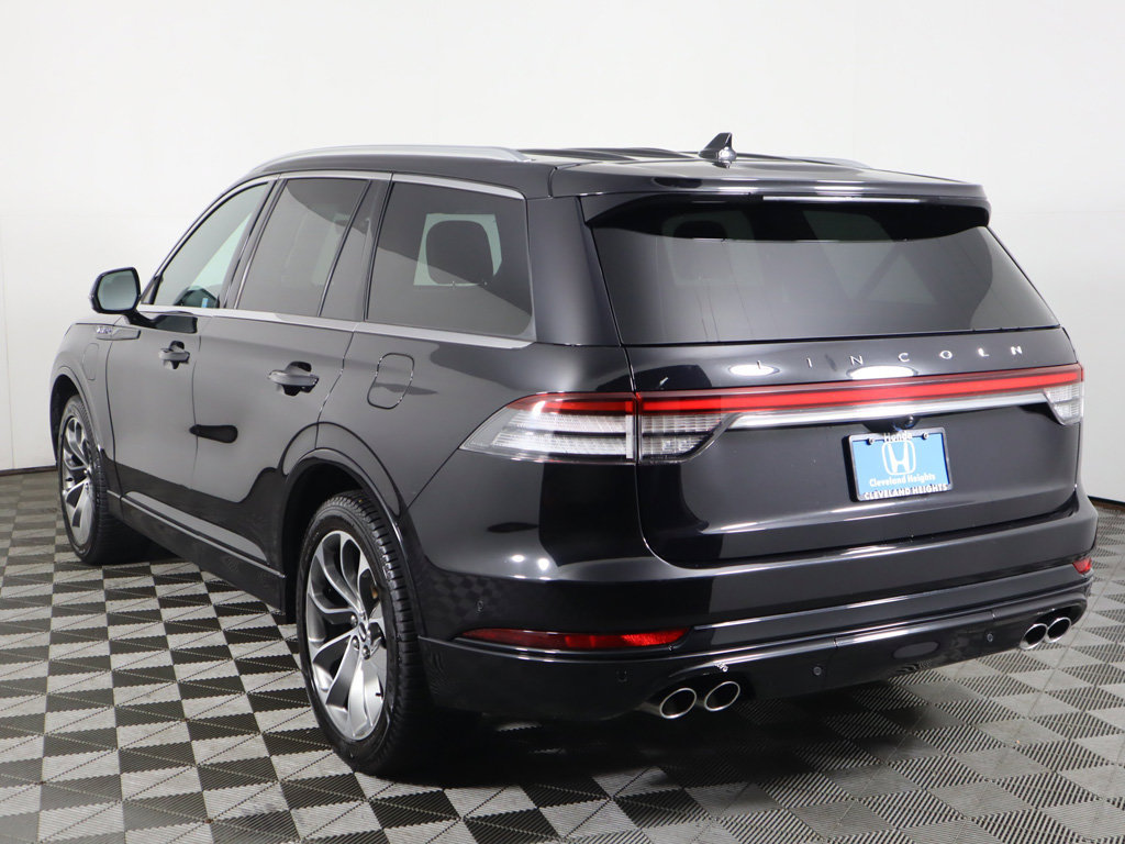 Used 2023 Lincoln Aviator Grand Touring w/ Equipment Group 301A AWD/4WD image 11