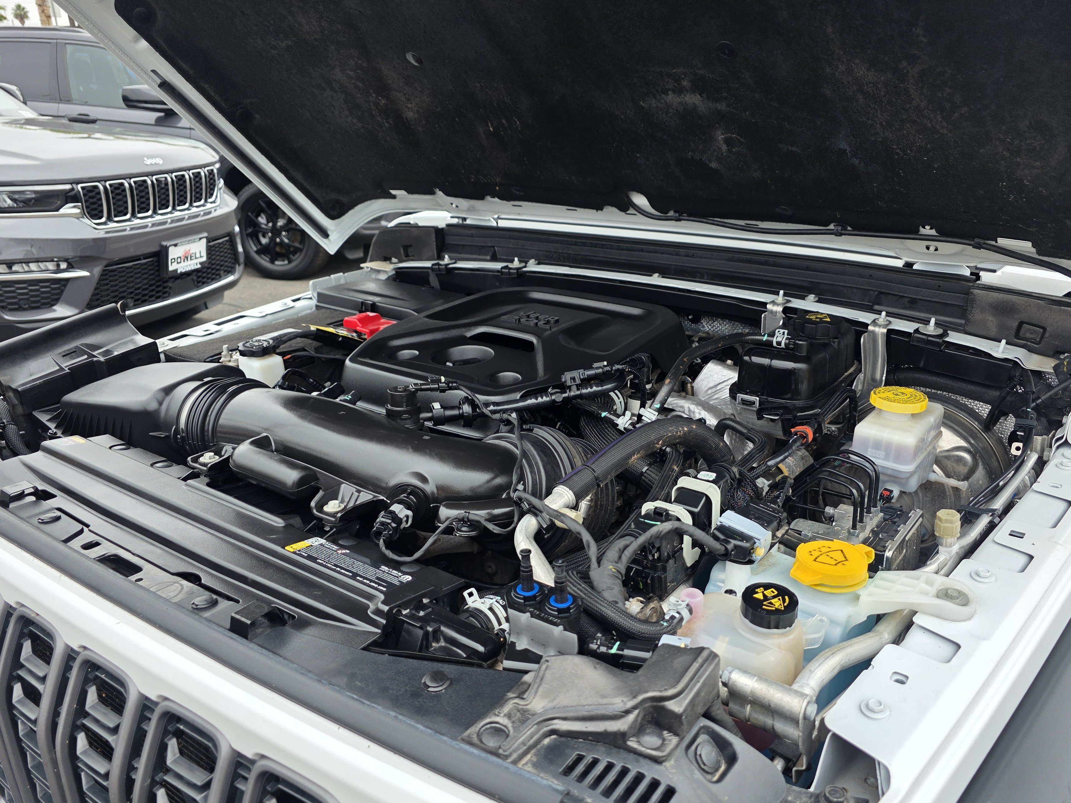 Certified 2025 Jeep Wrangler Unlimited Sport AWD/4WD image 19