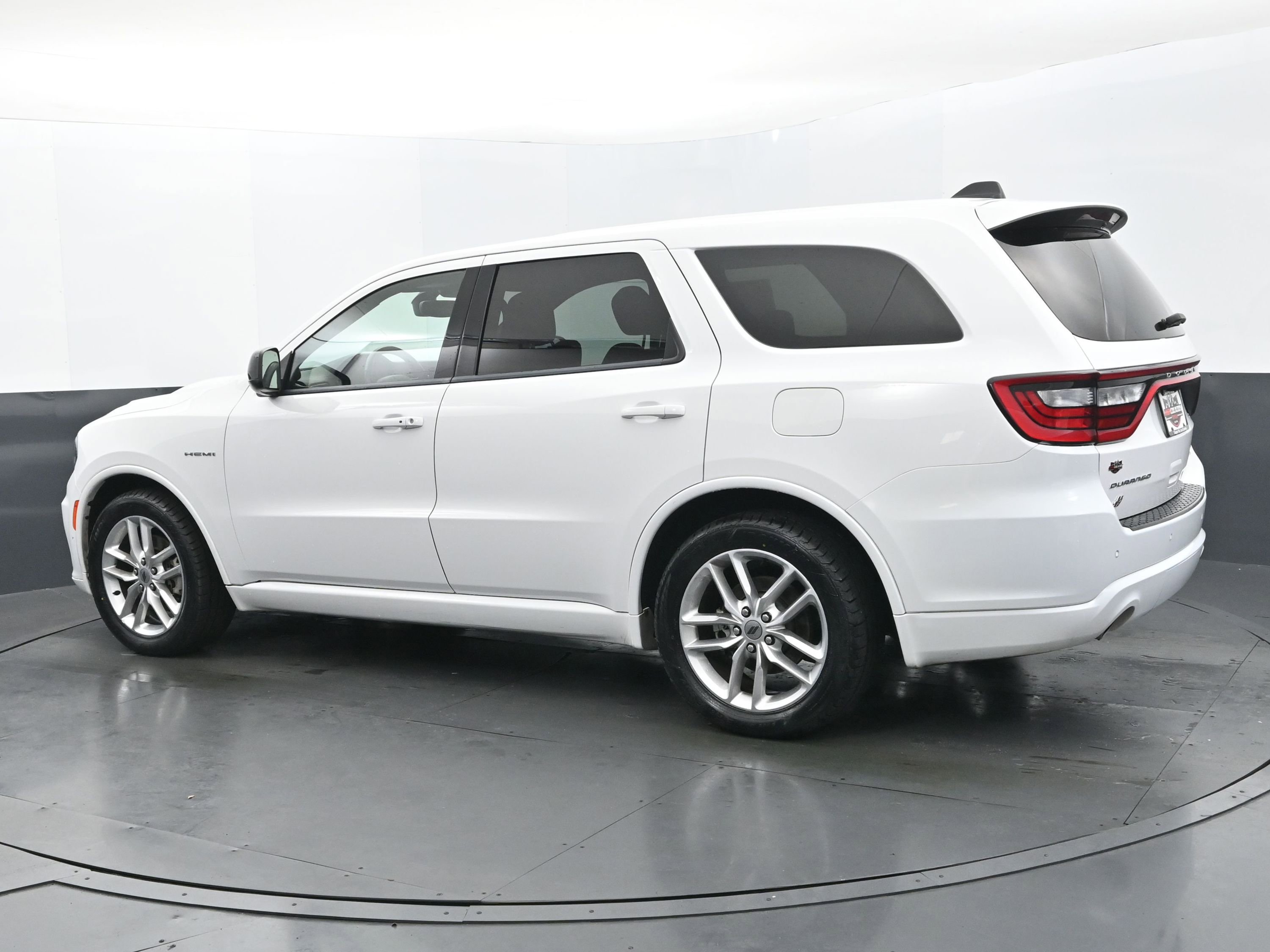 Used 2023 Dodge Durango R/T image 3