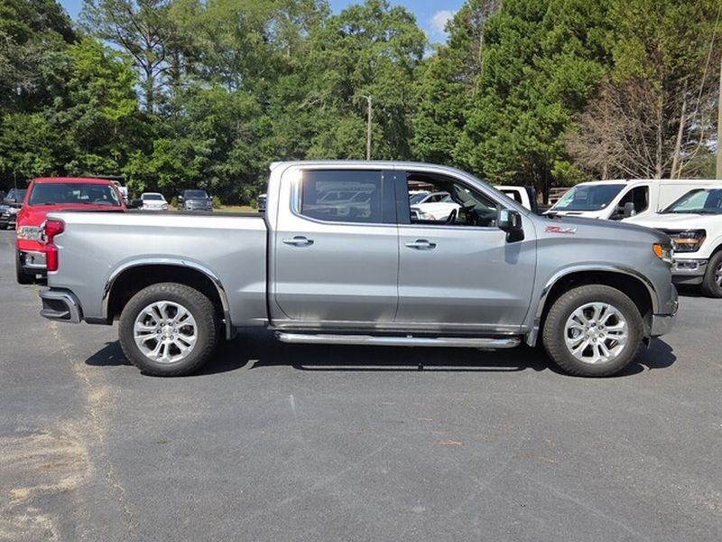 Used 2024 Chevrolet Silverado 1500 LTZ w/ LTZ Convenience Package II AWD/4WD image 15