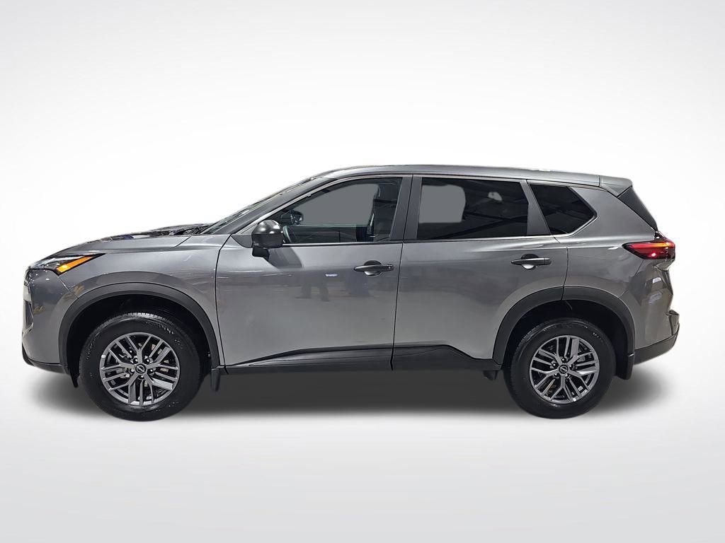 Used 2026 Nissan Rogue S image 8