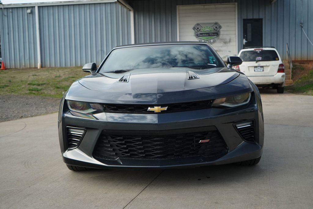 Used 2017 Chevrolet Camaro SS image 10