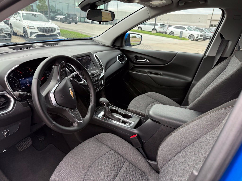 Used 2024 Chevrolet Equinox LT AWD/4WD image 12