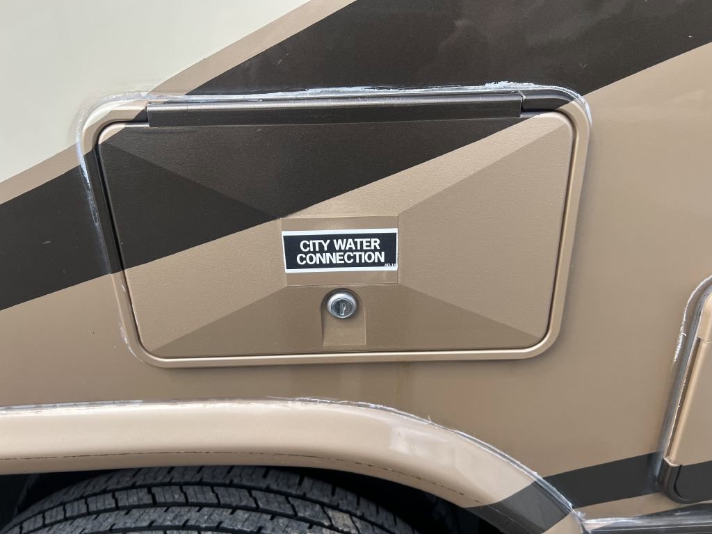 Used 2017 Ford E-450 and Econoline 450 Super Duty w/ Motorhome Prep Package image 49