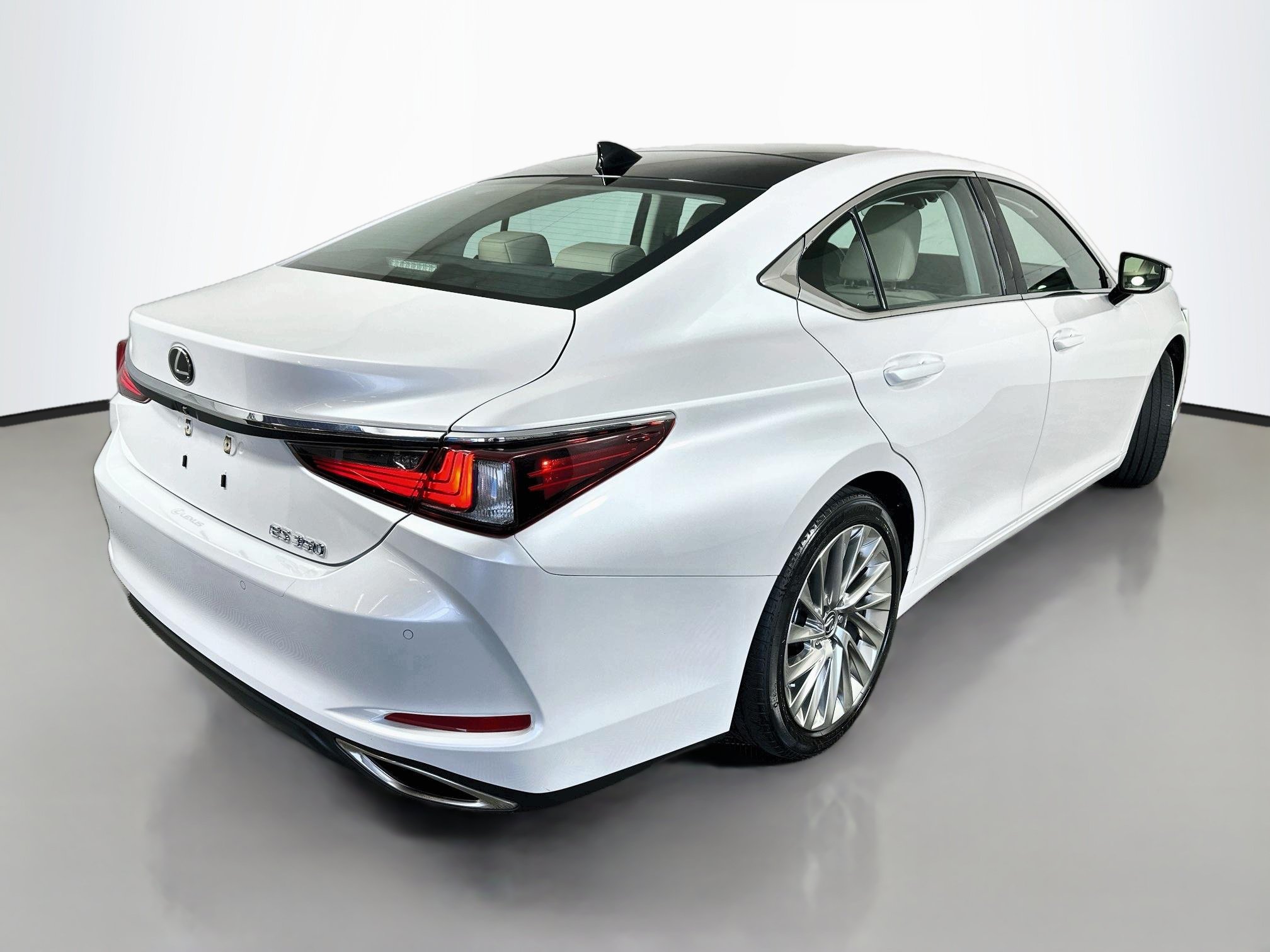 Used 2020 Lexus ES 350 w/ Accessory Package 2 FWD image 7