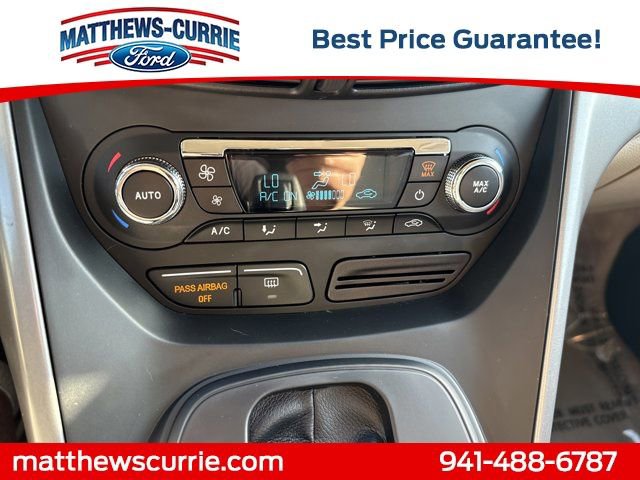 Used 2016 Ford Escape SE w/ Equipment Group 201A FWD image 21
