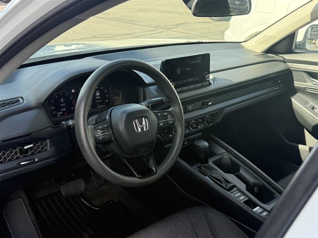 Used 2024 Honda Accord EX image 10