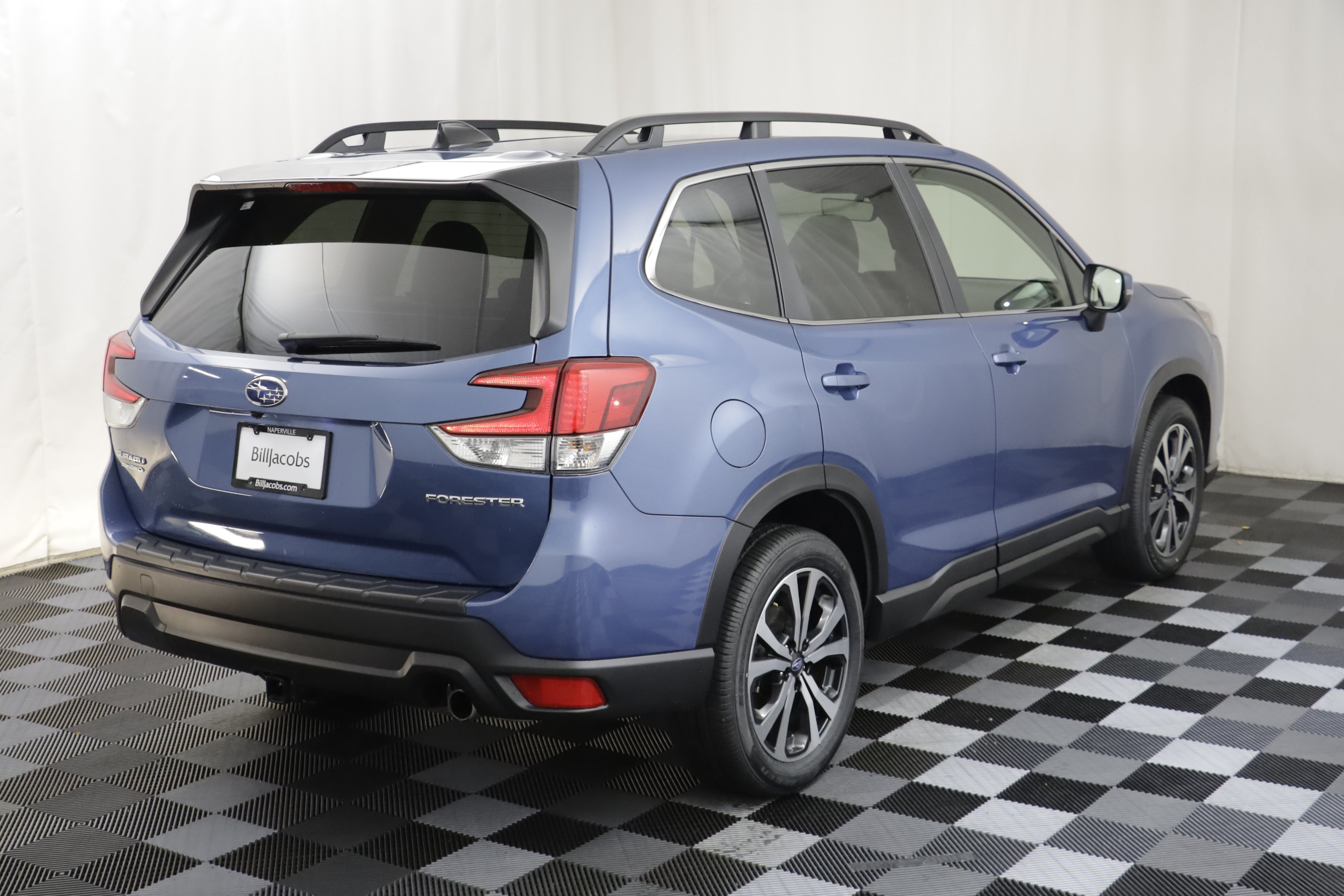 Used 2024 Subaru Forester Limited w/ Convenience Package AWD/4WD image 23
