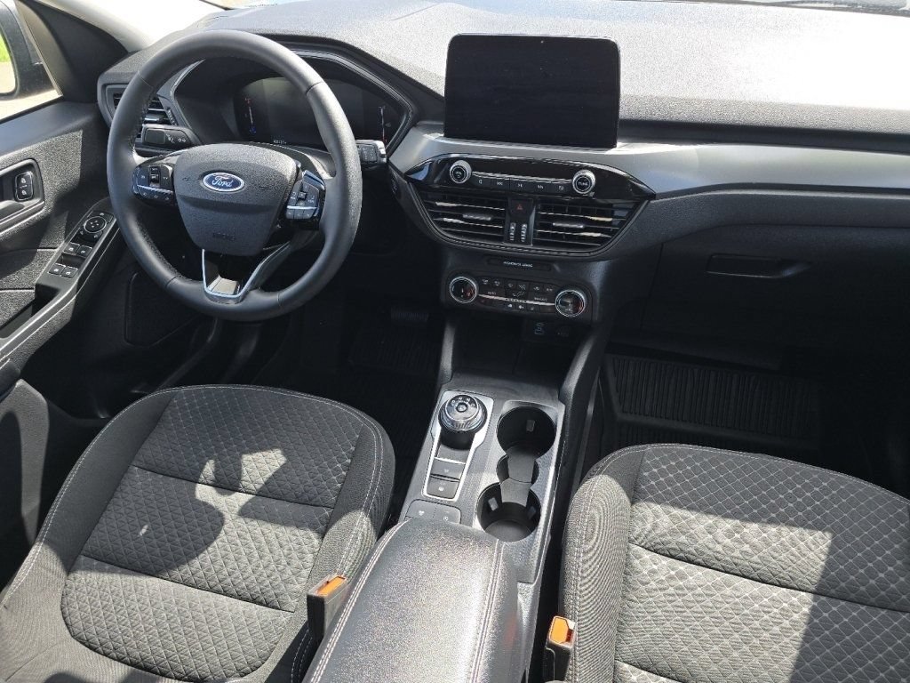 Used 2023 Ford Escape Active w/ Cold Weather Package FWD image 25