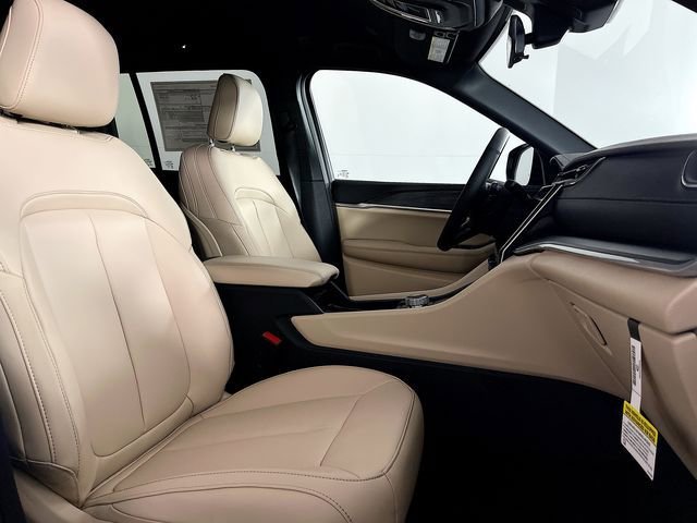 New 2025 Jeep Grand Cherokee Limited image 27