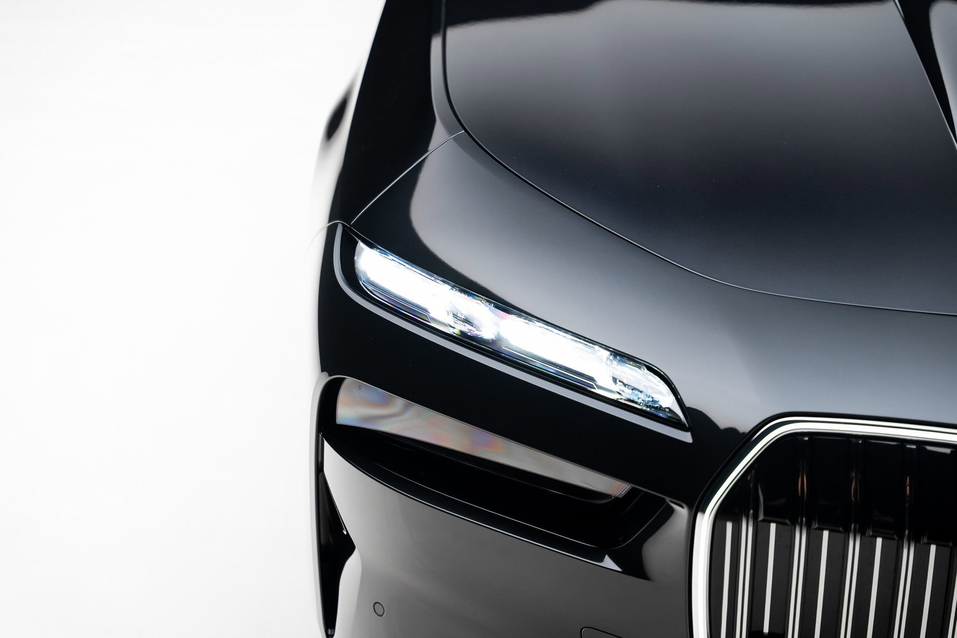 Used 2024 BMW i7 xDrive60 w/ Executive Package image 13