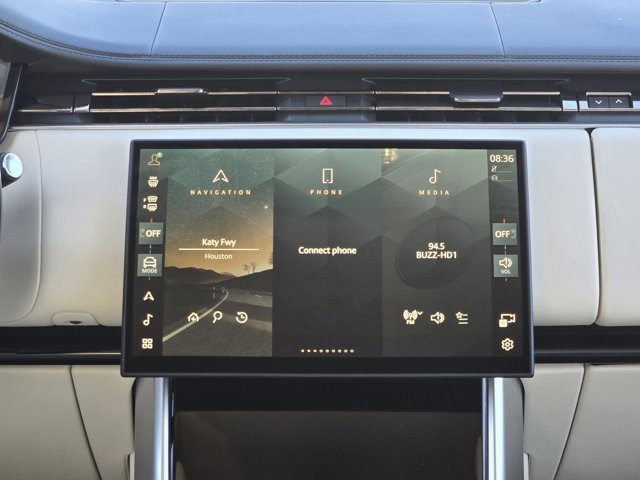 New 2026 Land Rover Range Rover SE image 12