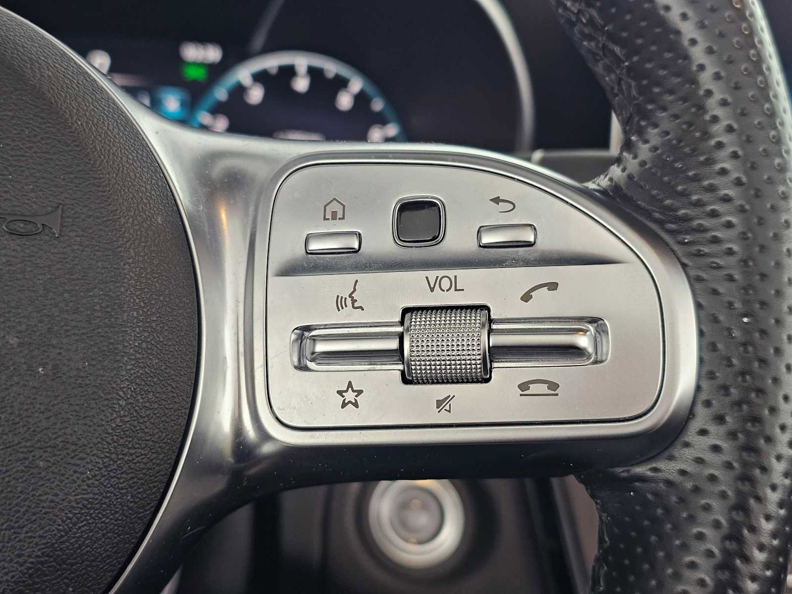 Used 2023 Mercedes-Benz C 300 Cabriolet image 25