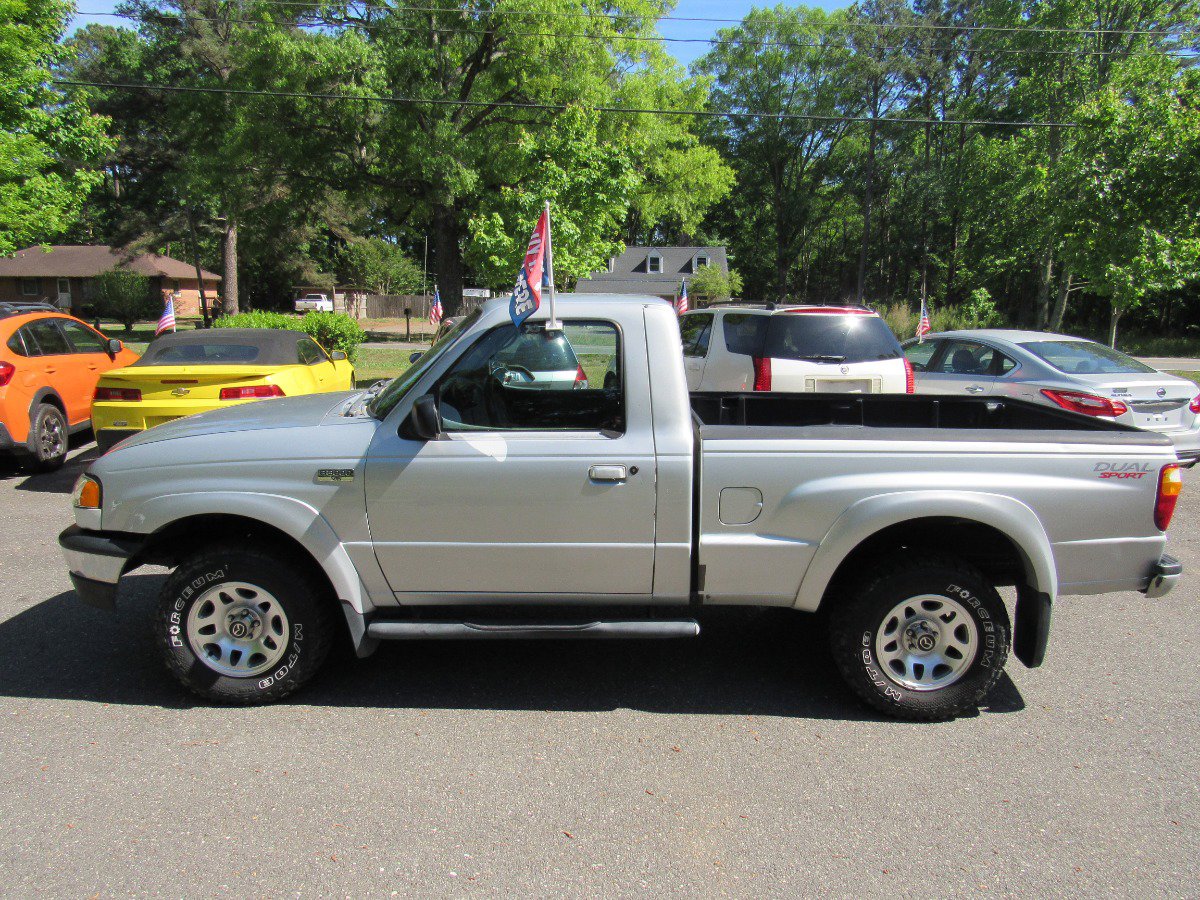 Used 2002 MAZDA B-Series Pickup 2WD Regular Cab B3000 image 3