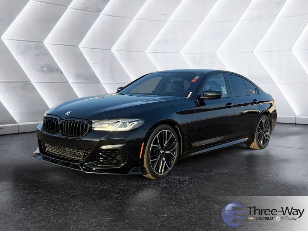 Used 2022 BMW 540i w/ M Sport Package image 1